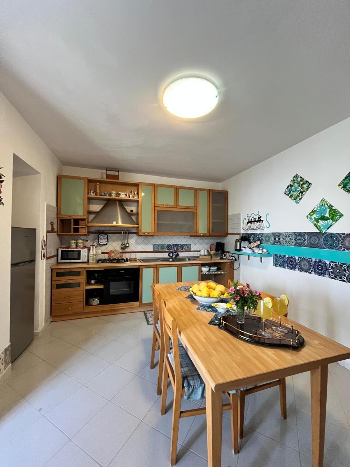 Elisabeth Seaview Apartments Sorrento Coast Vico Equense Bagian luar foto