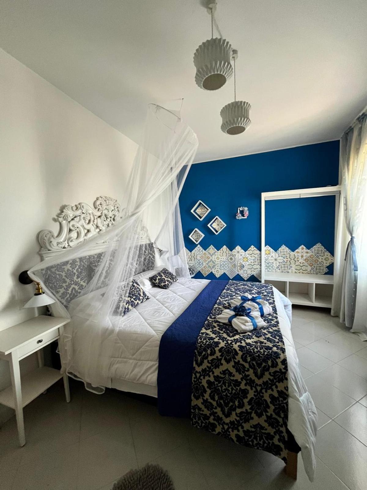Elisabeth Seaview Apartments Sorrento Coast Vico Equense Bagian luar foto