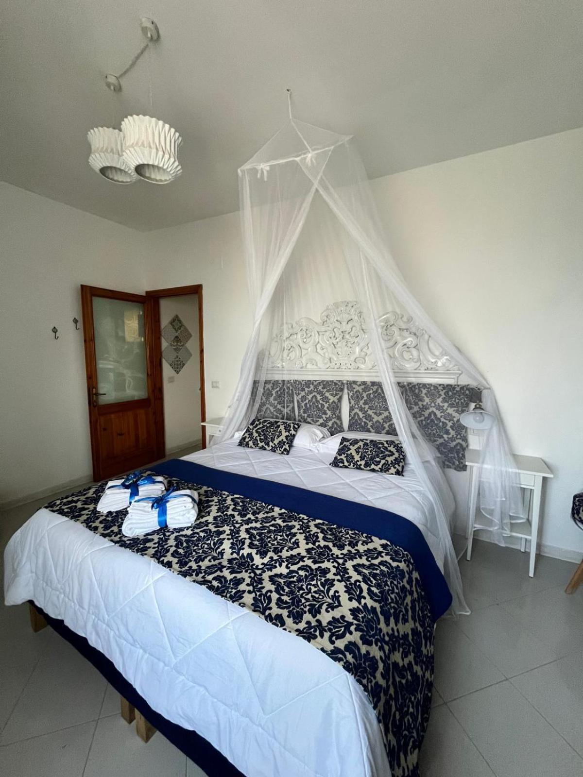 Elisabeth Seaview Apartments Sorrento Coast Vico Equense Bagian luar foto